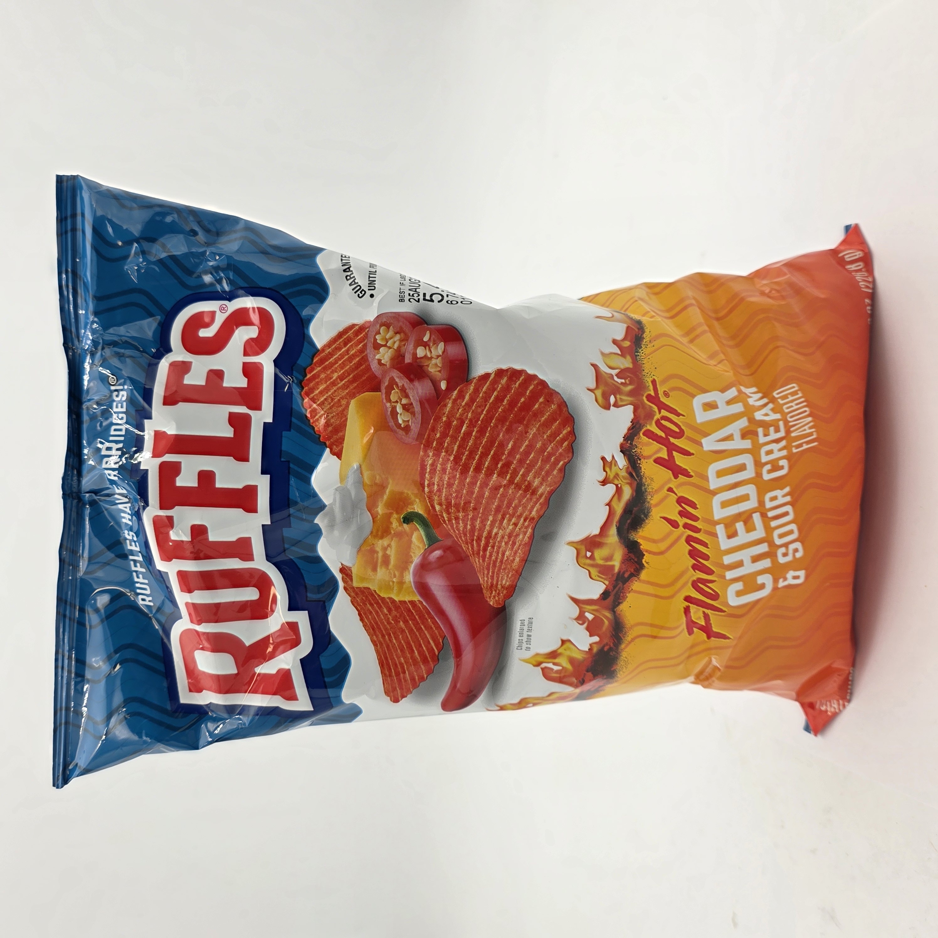 CHEDDAR SOUR CREAM CHIPS FLAMIN HOT