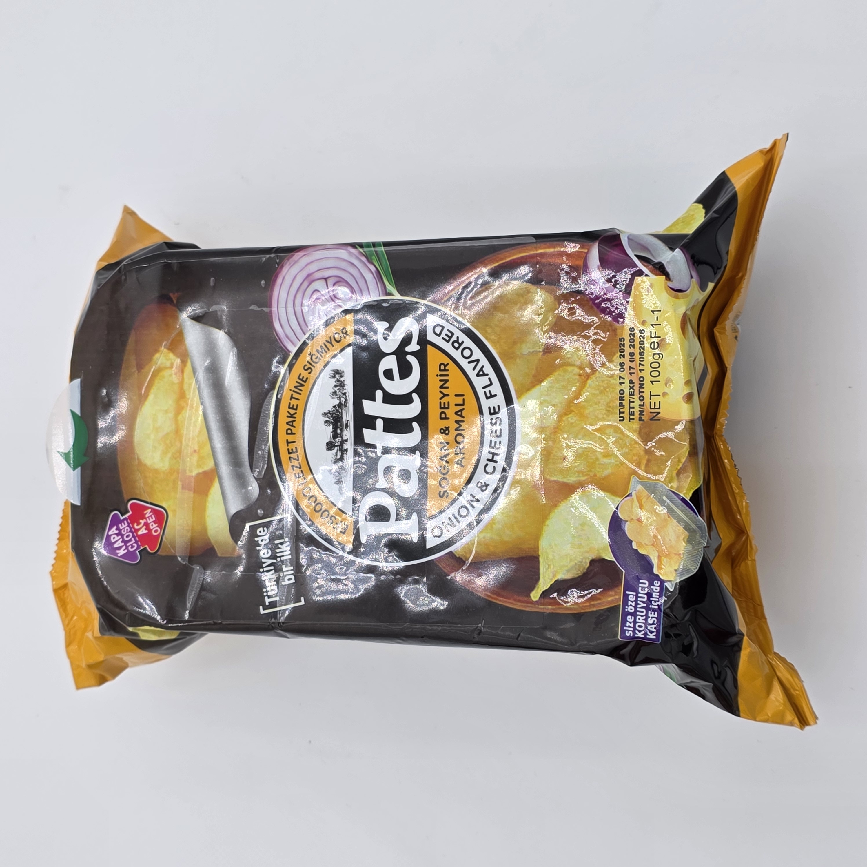 CHIPS ONION CHEESE FLAVORED